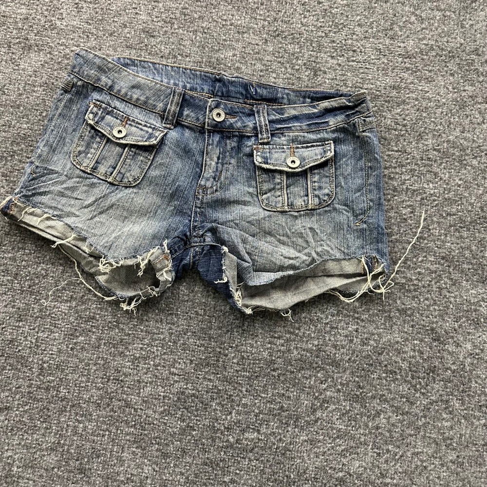 Easy Wear Denim Shorts Womens Size 31 Blue Cargo Raw Hem Distressed Low Rise Y2K